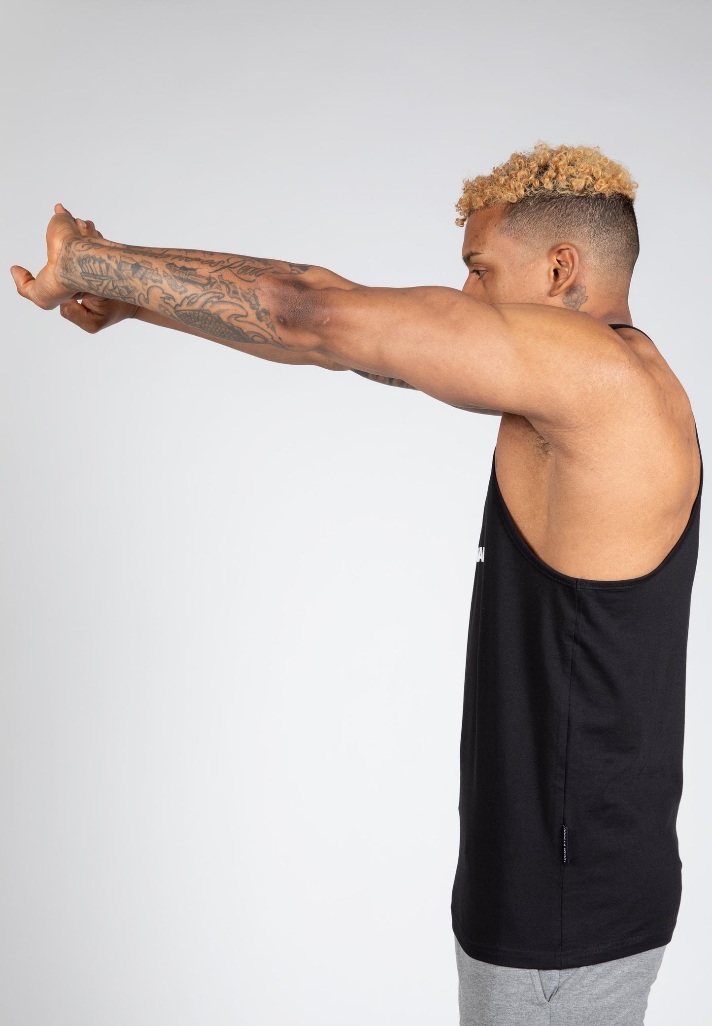 Gorilla Wear Carter Stretch linne, svart