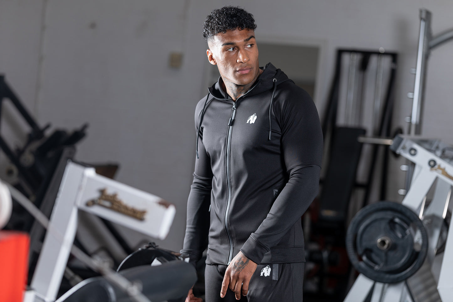 Gorilla Wear Sullivan Track Jacket, Svart