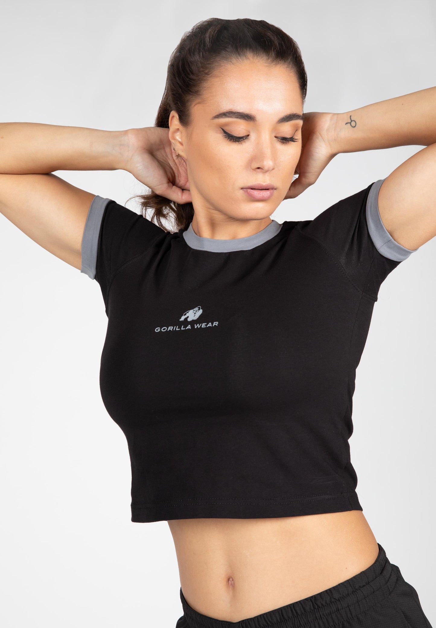 Gorilla Wear New Orleans Cropped T-Shirt, svart