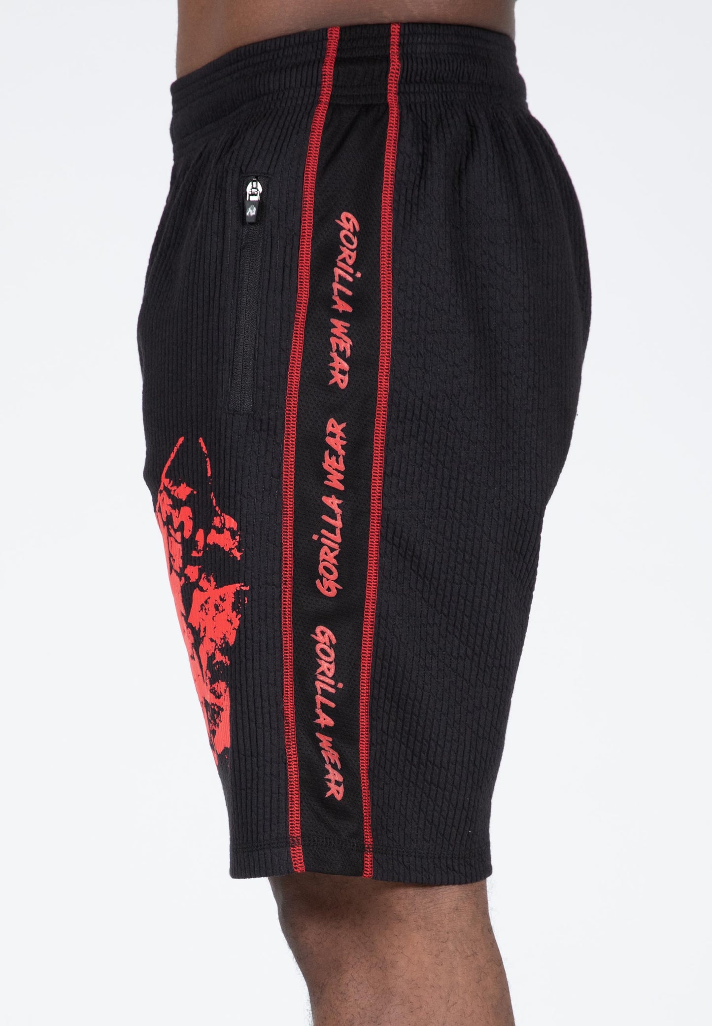 Gorilla Wear Buffalo Old School Workout Shorts, svart/röd