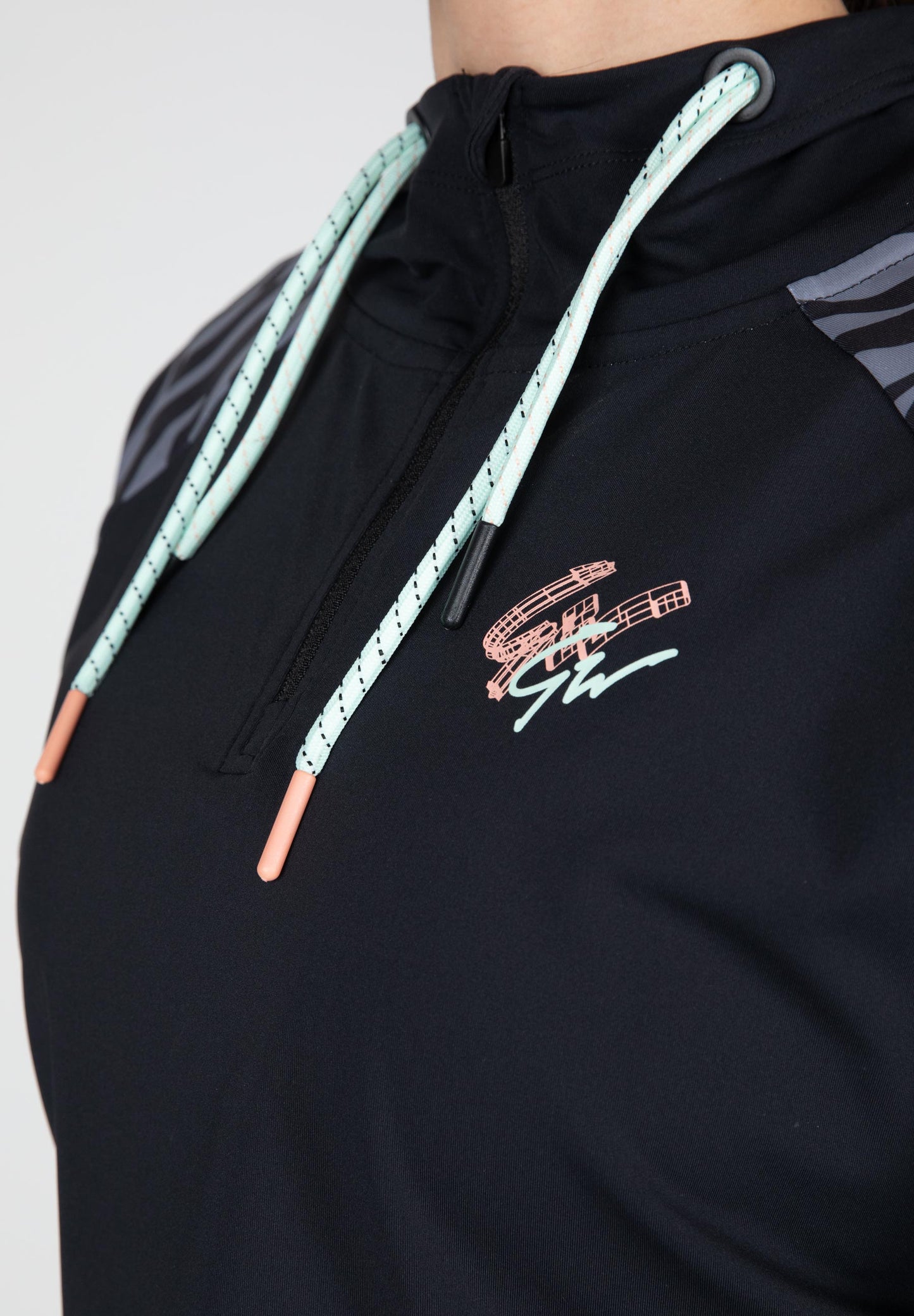 Gorilla Wear Zion Cropped Hoodie, svart