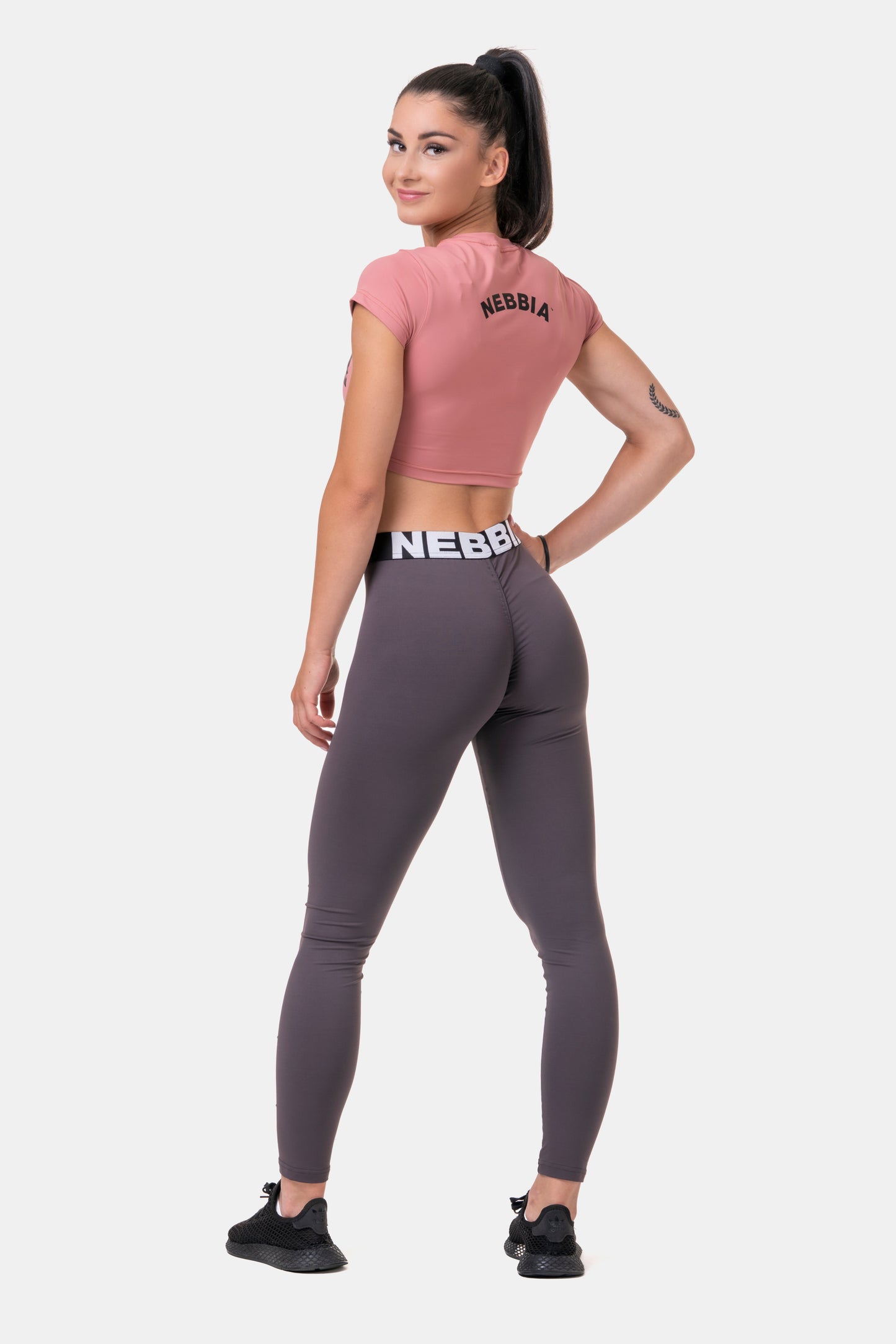 NEBBIA Sporty Crop Top, rosa
