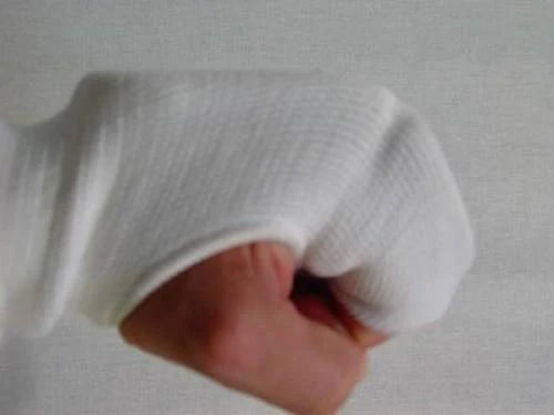 Fighter Basic Karate Handskydd - vit, JE1493