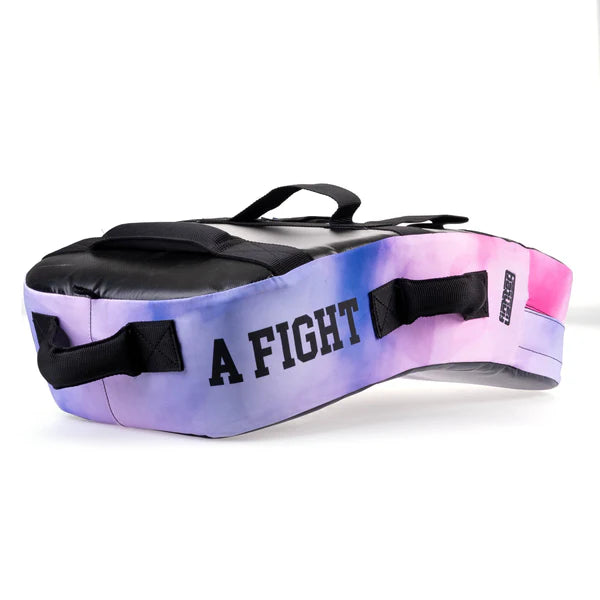 Fighter Kicking Shield - MULTI GRIP - Life is a Fight - rosa