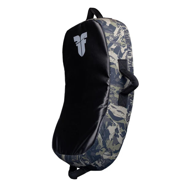 Fighter Kicking Shield - MULTI GRIP - Life is a Fight - bush camo jungle