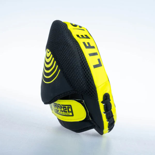 Fighter Round Shield Pro Small - svart/neon