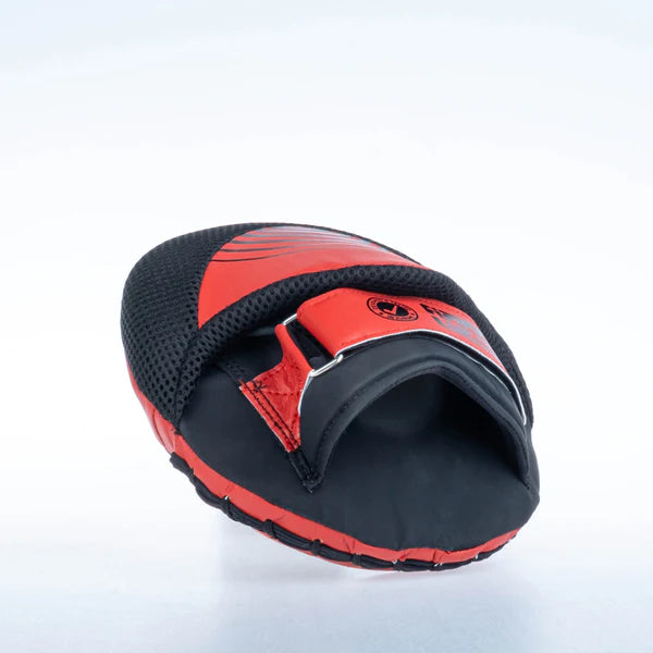Fighter Round Shield Pro Small - svart/röd