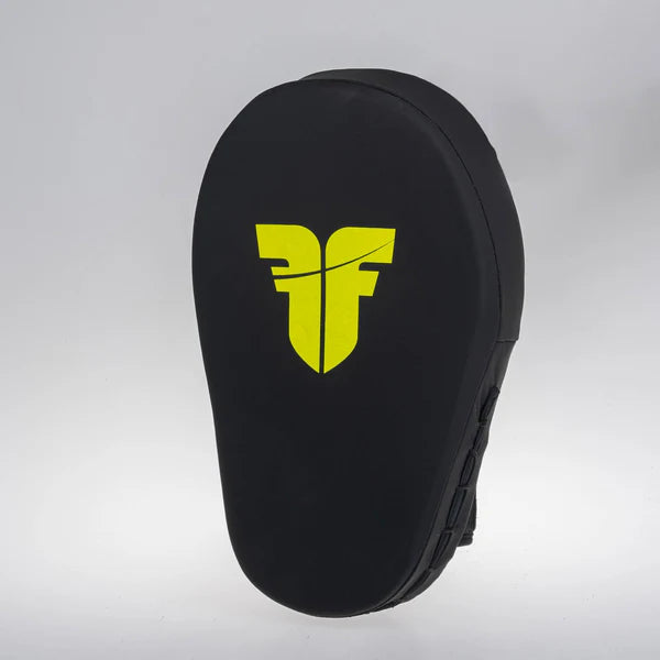 Fighter Focus Mitts - svart/gul