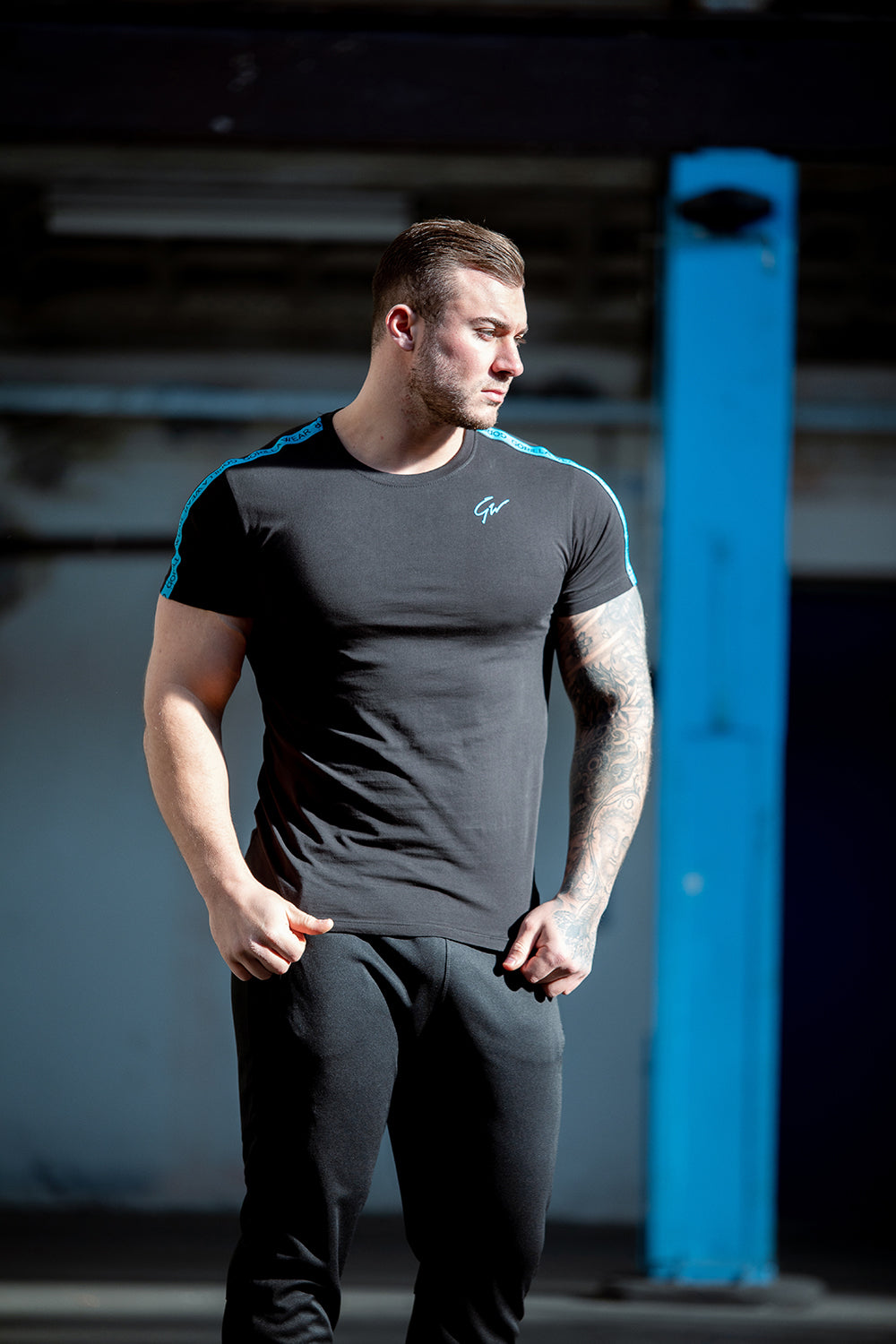 Gorilla Wear-Chester T-Shirt, svart/blå