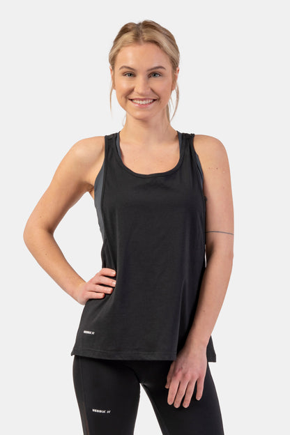 NEBBIA Sleeveless Loose Cross Back Tank Top "Feeling Good", svart
