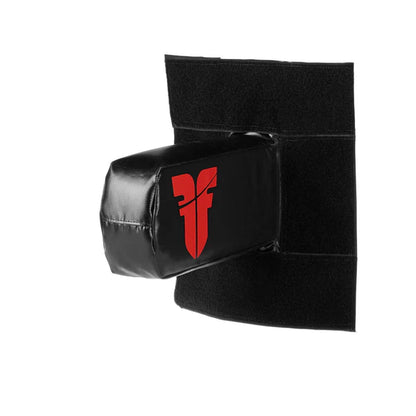 Fighter Arm Target M for Power Wall - svart/röd