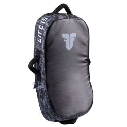 Fighter Kicking Shield - MULTI GRIP - Life is a Fight - grå camo