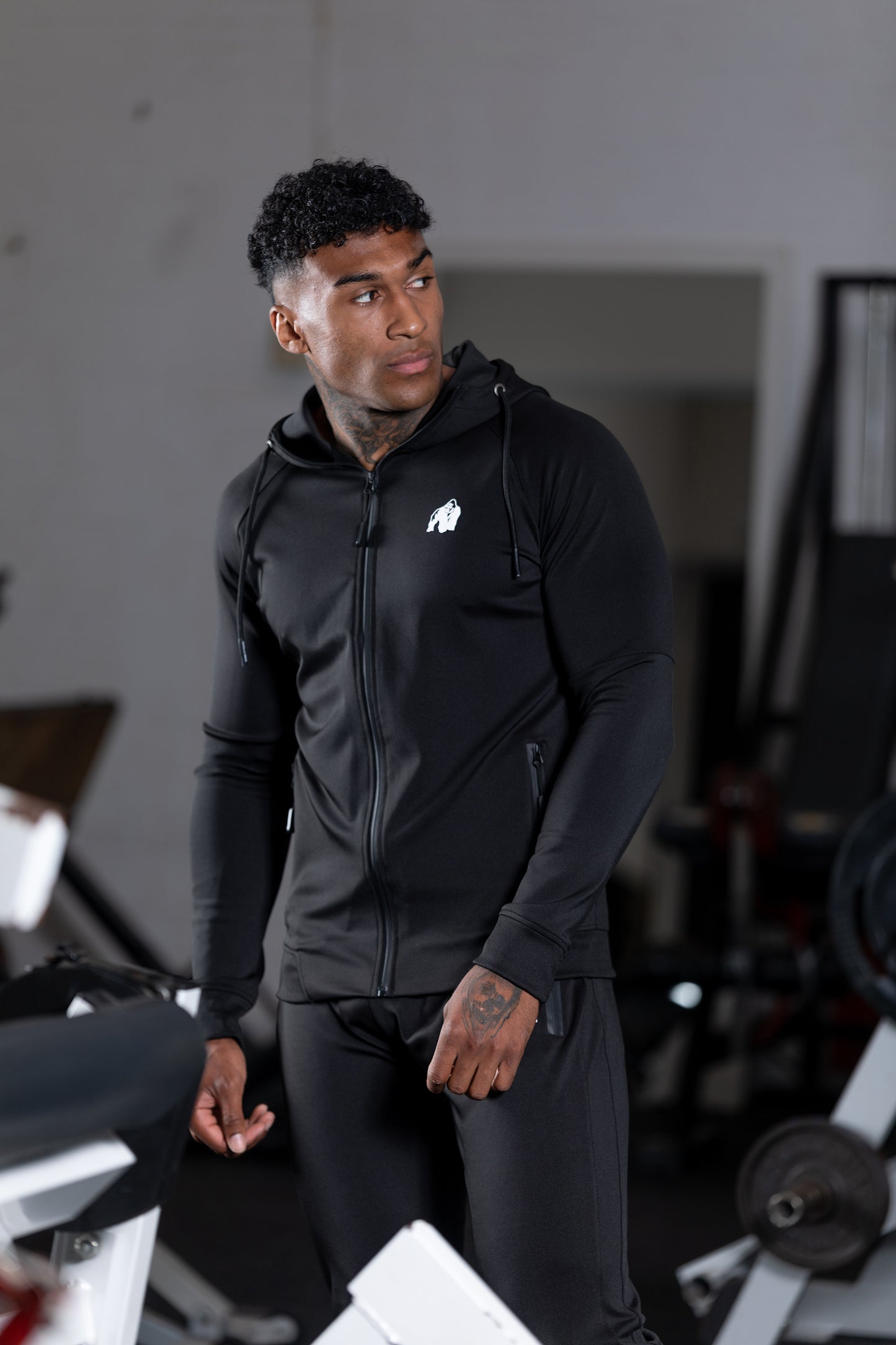 Gorilla Wear Sullivan Track Jacket, Svart